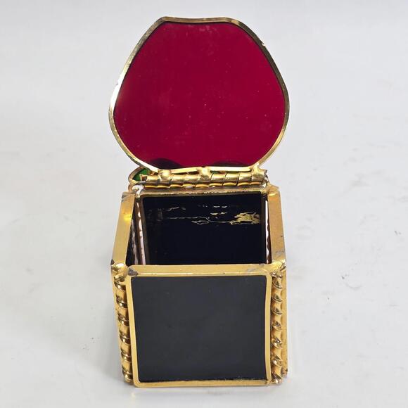 Stained Glass Apple Trinket Box with Gold Trim and Hinged Lid Vintage Decor - Picture 9 of 14